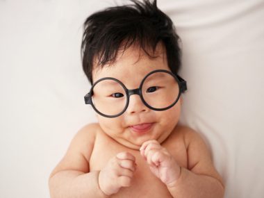 signs that indicate your child may need glasses